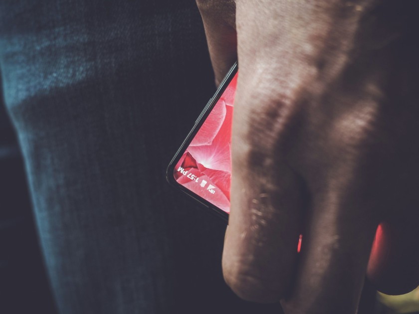 Andy Rubin's tweet showing off Essential smartphone